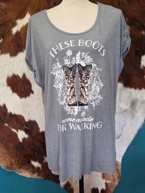 Truself Gray Short-Sleeve Graphic Tee - 'These Boots'